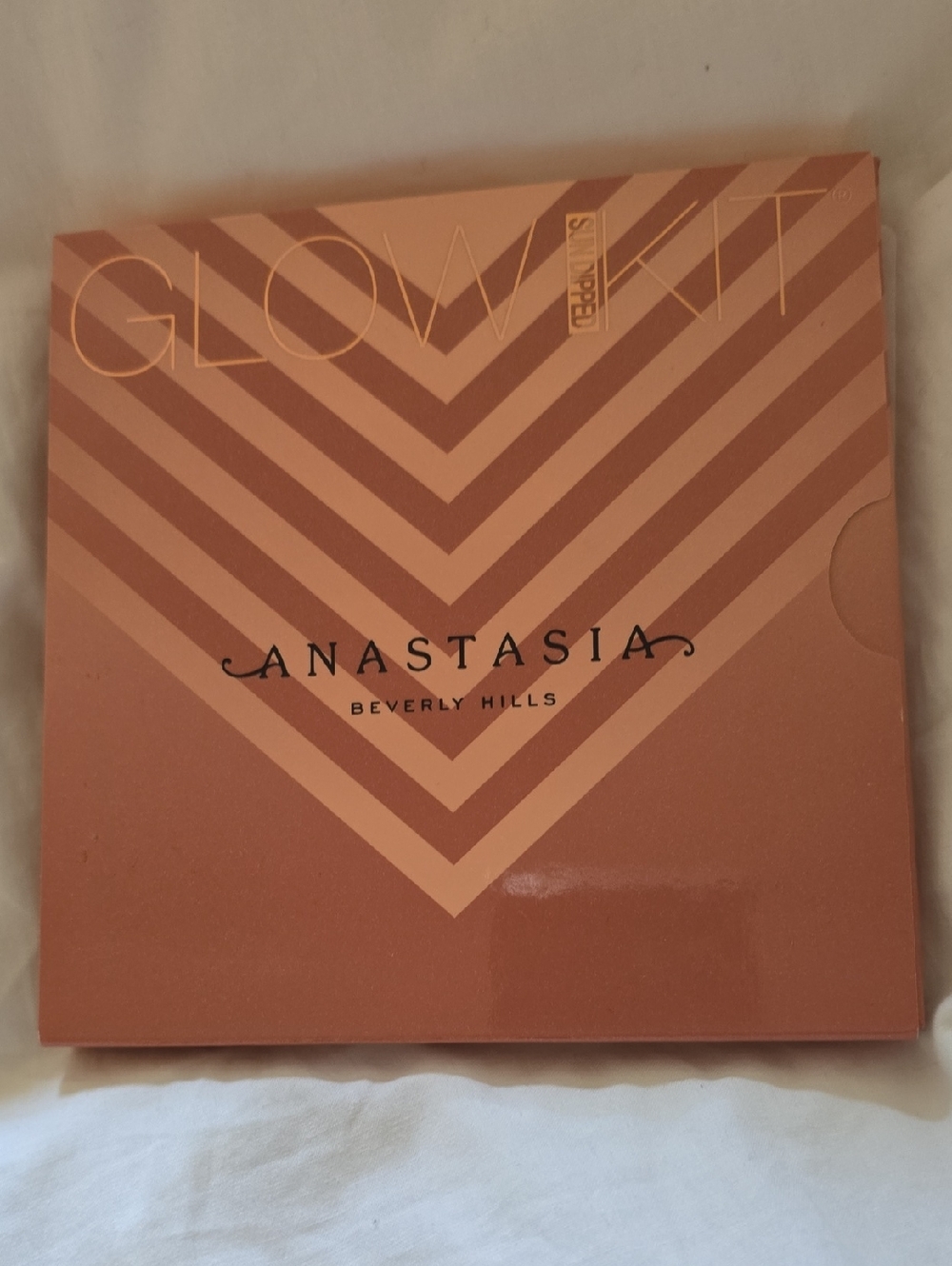 Anastasia Beverly Hills Glow Kit - Sundipped